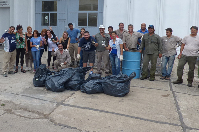 Jornada de descacharrización en la UNAJ