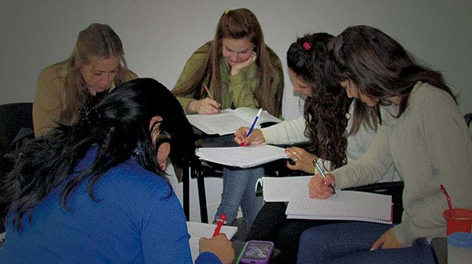 estudiantes mujeres