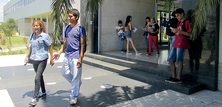 Más de 10 mil estudiantes preinscriptos para el 2017