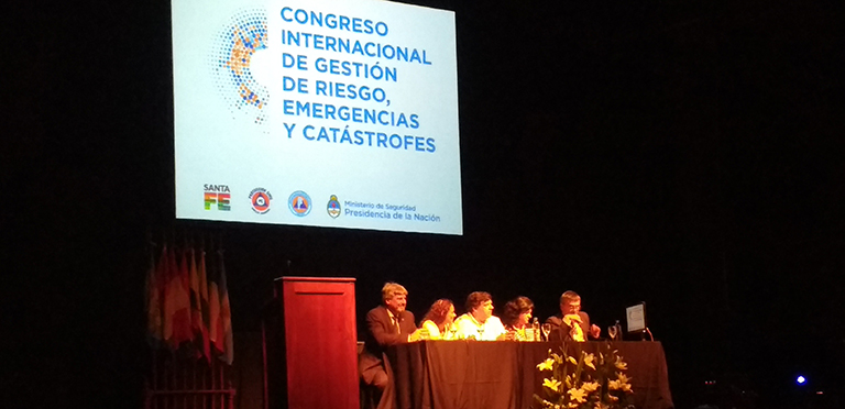 Participación en el Congreso Internacional de Emergencias y catástrofes