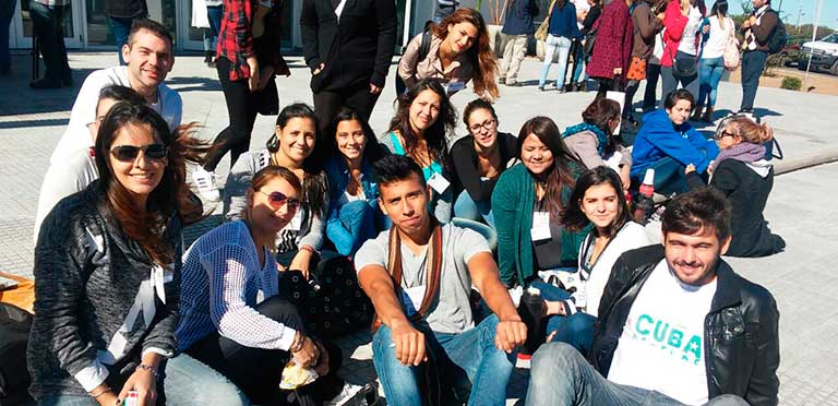 Premiaron a estudiantes en un congreso de Medicina General 