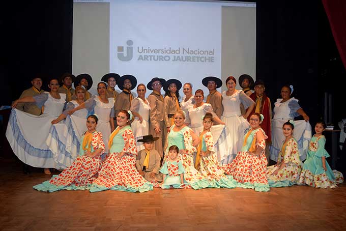 Reconocimiento Al Ballet UNAJ Atahualpa
