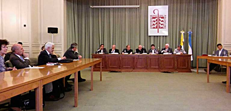 Villanueva En El Foro Desafíos Universitarios: Globalización Y Laudato Sí