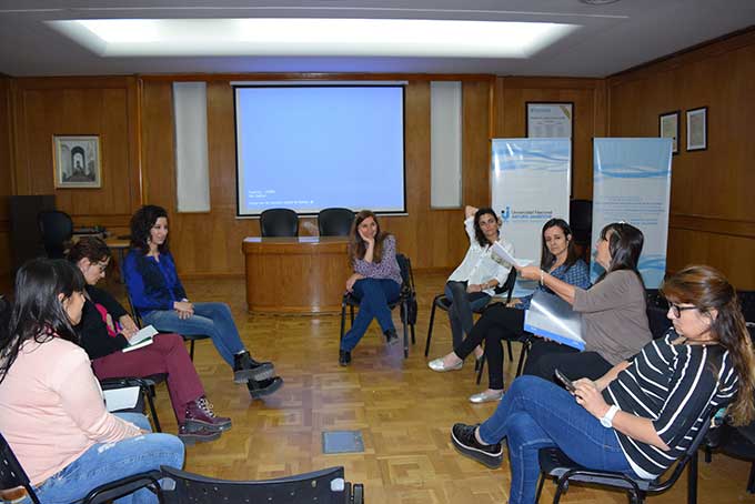 Charla sobre derechos sexuales y reproductivos en las universidades públicas