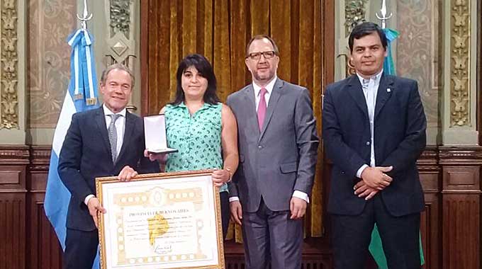 Graduada de Ingeniería Informática recibió el Premio Provincia de Buenos Aires a los mejores promedios