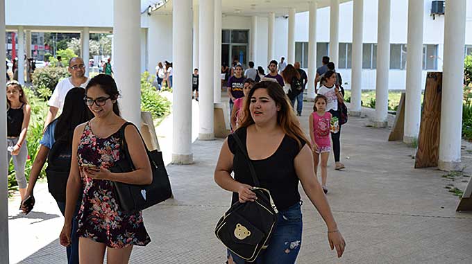 Más de 8 mil estudiantes comenzaron el Curso de Preparación Universitaria