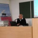 Docente De La UNAJ Ofreció Una Conferencia En Una Universidad De Polonia