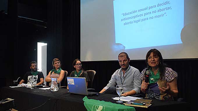 Estela Díaz: "La clandestinidad del aborto es violencia contra las mujeres"