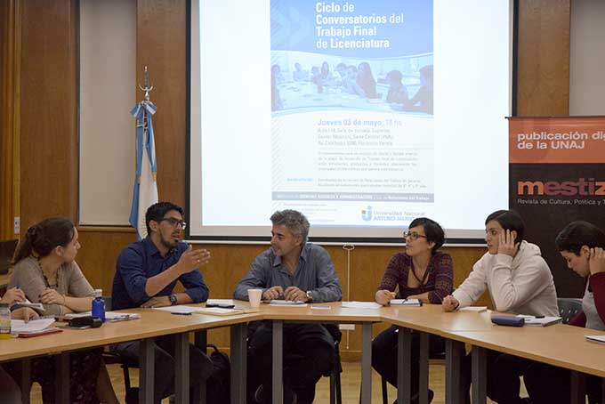 Ciclo de Conversatorios del Trabajo Final de Licenciatura