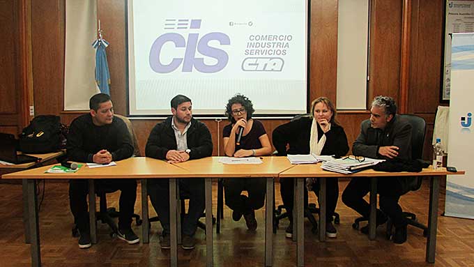 Continúan los debates sobre la reforma laboral