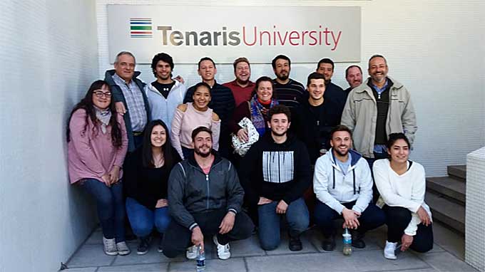 Estudiantes de Ingeniería en Petróleo visitaron la planta de la empresa Tenaris
