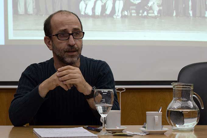 Ernesto Semán Presentó En La UNAJ Su Investigación Sobre Los Agregados Obreros De Perón