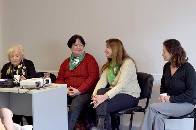 Referentes del movimiento feminista en el cierre de curso de posgrado sobre derechos sexuales y reproductivos con perspectiva de género