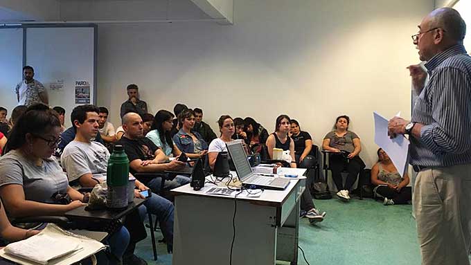 Charla Derecho a un ambiente sano