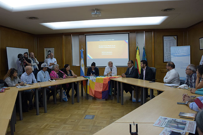 Charla de la presidenta del Senado del Estado Plurinacional de Bolivia Adriana Salvatierra