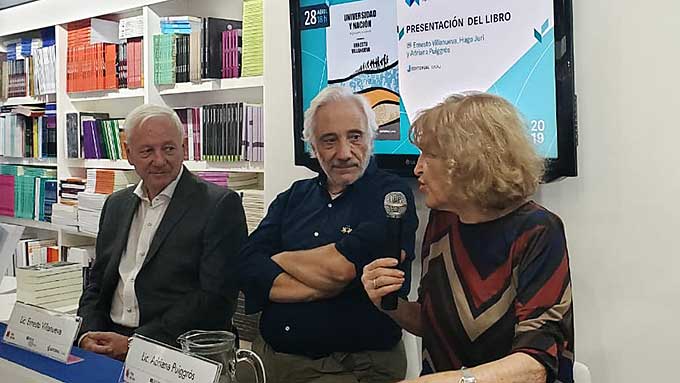 Ernesto Villanueva presentó “Universidad y Nación” en la Feria del Libro