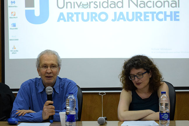 Roberto Echavarren En La UNAJ