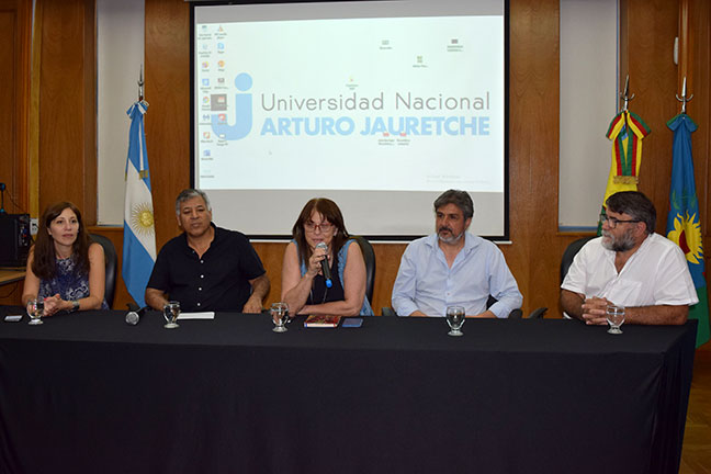 Presentación del documental “Barro y fuego”