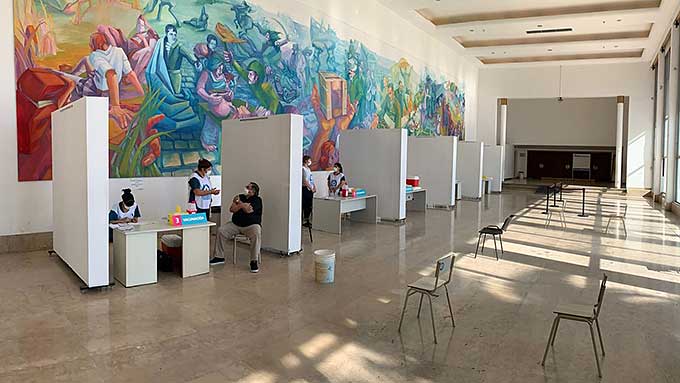 Comenzó El Operativo De Vacunación Contra El Covid-19 En La UNAJ