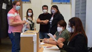 Elecciones UNAJ 2021: los docentes votaron a sus representantes