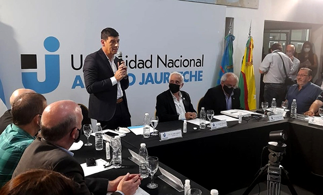 Arnaldo Medina Será El Nuevo Rector De La UNAJ