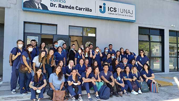 Orgullo y felicidad por los primeros médicos y médicas de la UNAJ