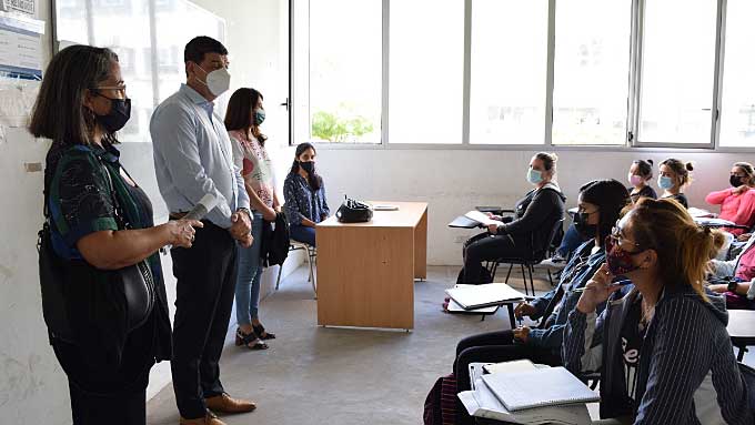 De manera presencial, comenzaron las clases para los ingresantes