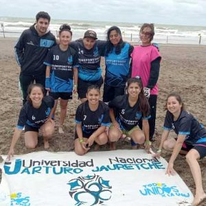 Destacada Participación De La UNAJ En Los Juegos Universitarios De Playa