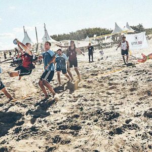 Destacada Participación De La UNAJ En Los Juegos Universitarios De Playa