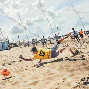 Destacada Participación De La UNAJ En Los Juegos Universitarios De Playa