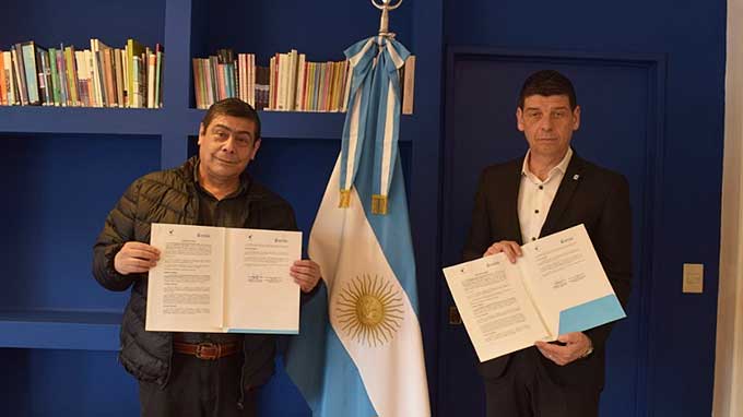 Firma de Convenio Marco con la Universidad Tecnológica Metropolitana del Estado de Chile