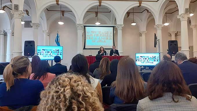 Docentes de la UNAJ se capacitarán sobre gestión en espacios de simulación clínica