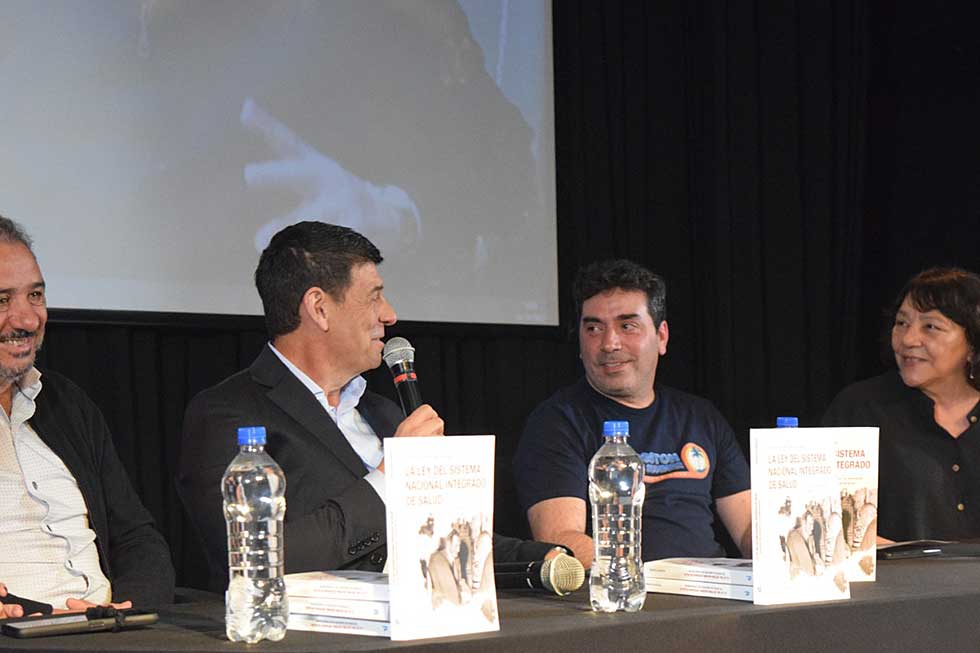 Presentación del libro “La ley del Sistema Nacional Integrado de Salud”