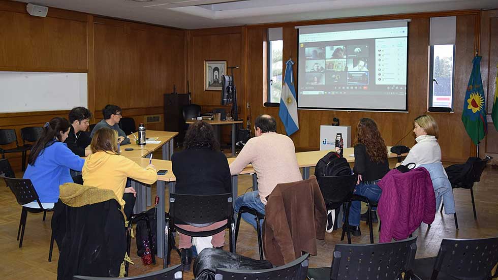 Reunión de coordinación entre proyectos UNAJ Vincula