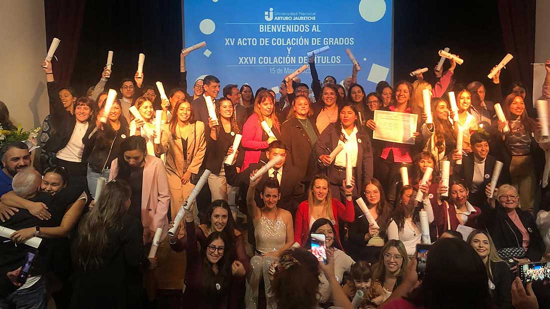 La UNAJ celebró una nueva colación de grados y títulos