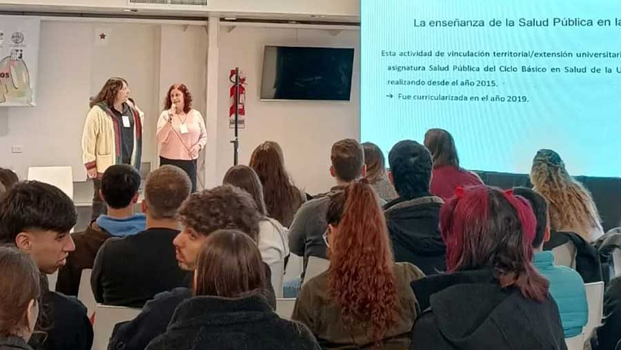 Reconocimiento a la Excelencia Académica en el 12° Congreso de Medicina General