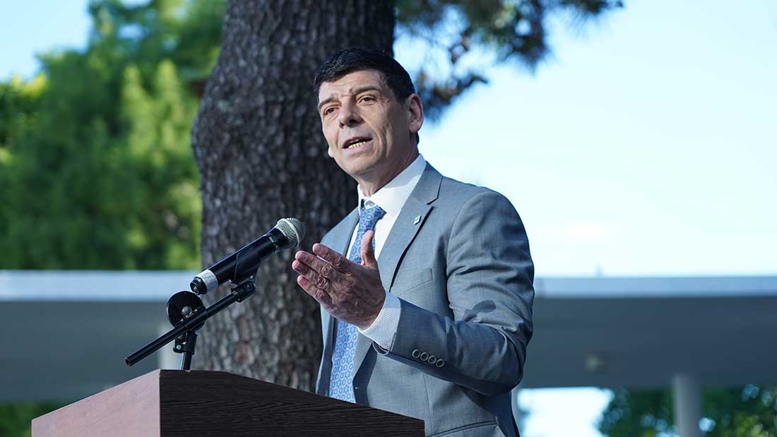 Acto de asunción de nuevas autoridades de la UNAJ para el período 2025-2029