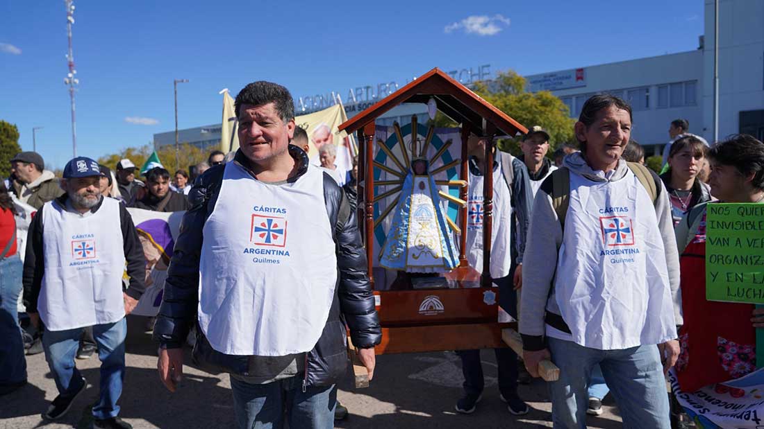 La UNAJ participó de la Caminata de la solidaridad 2026